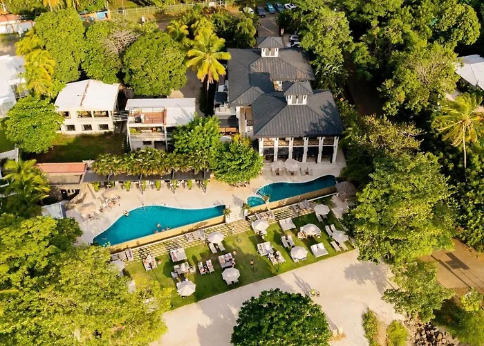 2br Balcony Ocean View + Club In Playas Del Coco | Naumi N542